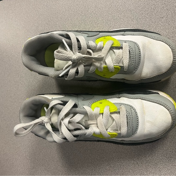 Nike Airmax 90s - Picture 2 of 3